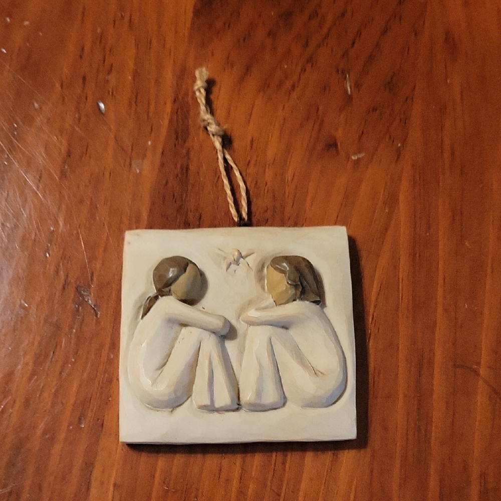 Willow Tree 2001 Friendship Ornament Hanging Plaque